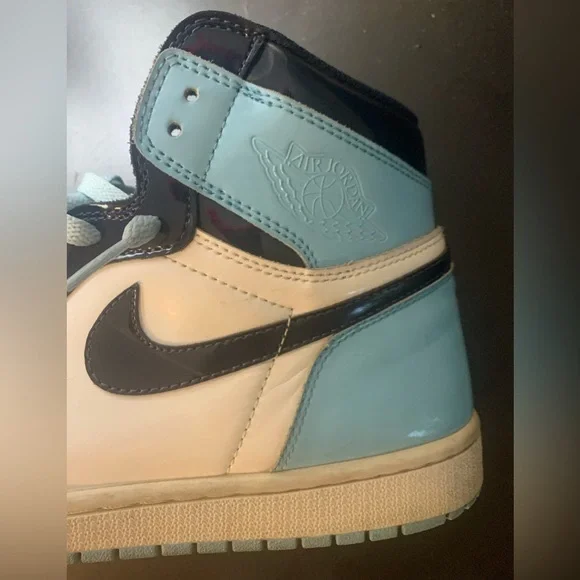 Air Jordan 1 Retro High OG “Blue Chill” - Picture 5 of 10